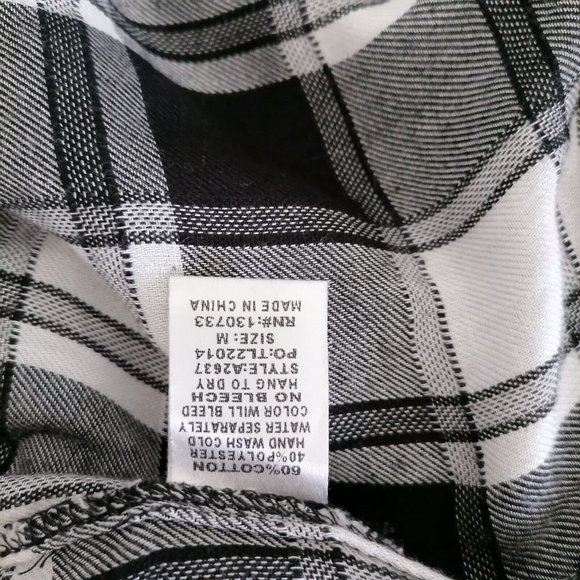 Umgee USA Womens Black & White Sleeveless Fringed Checked Cardigan Vest Size M - Picture 7 of 7